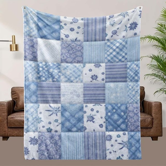 Blaue Patchwork Flanelldecke von JMG Household Supplies, weiche und warme Fleece-Überwurfdecke für Sofa und Bett, B/B: 200 x 150 cm - Bild 1