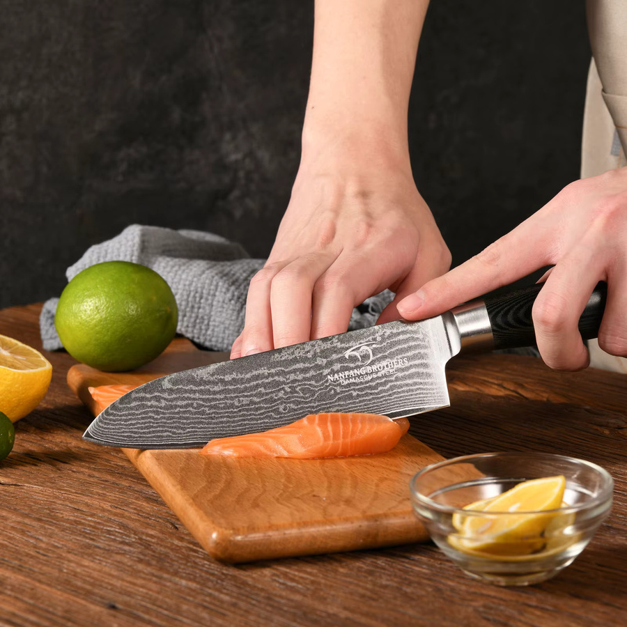 Katisun Santoku Messer aus Damast mit VG10 Klinge und Micarta Griff, 17,78 cm, Silber - Bild 2