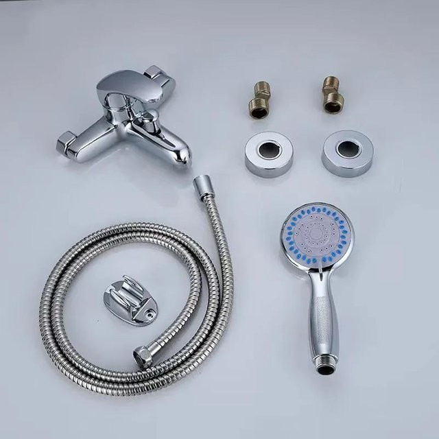 Dreifach-Duschset für Badezimmer mit Badewannenarmatur, Waschtischarmatur und Toilettenarmatur, Wandmontage Aufputz, Chrom Silber, Messing - Bild 1