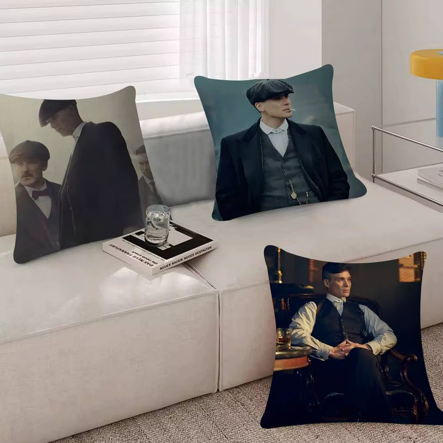 Personalisiertes Peaky Blinders Dekokissen in Schwarz, B/B/H: 45 x 45 x 4 cm - Bild 2