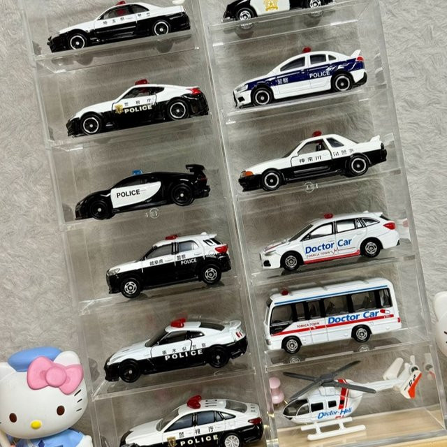 TOMICA Modell Fahrzeug, 1:64 Maßstab, Metall - Bild 1