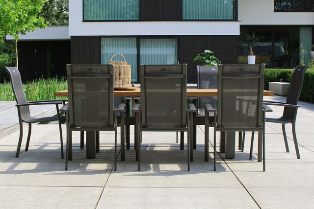 Hartman Garten-Essgruppe Yasmani/Alice Comfort in Anthrazit aus Aluminium und Teakholz mit 8 Stapelsesseln, Tisch B: 240 cm, T: 100 cm - Bild 1