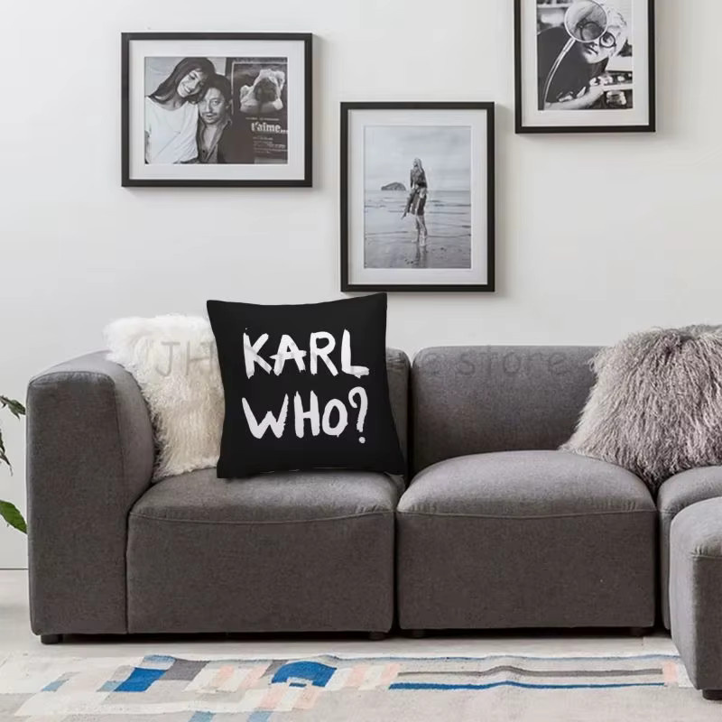 Karl Who Kissenbezug aus Polyester in Schwarz, quadratisch - Bild 2