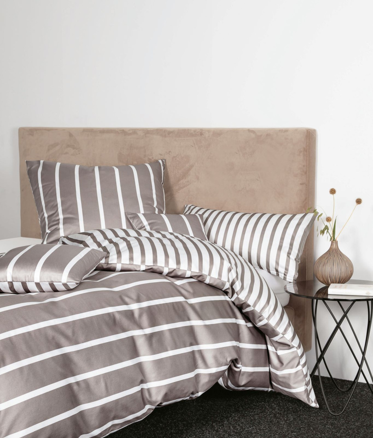 Janine Bettwäsche Modern Classic 39028 aus Mako-Satin mit Streifenlook in Grau, B/H: 155 x 220 cm - Bild 1