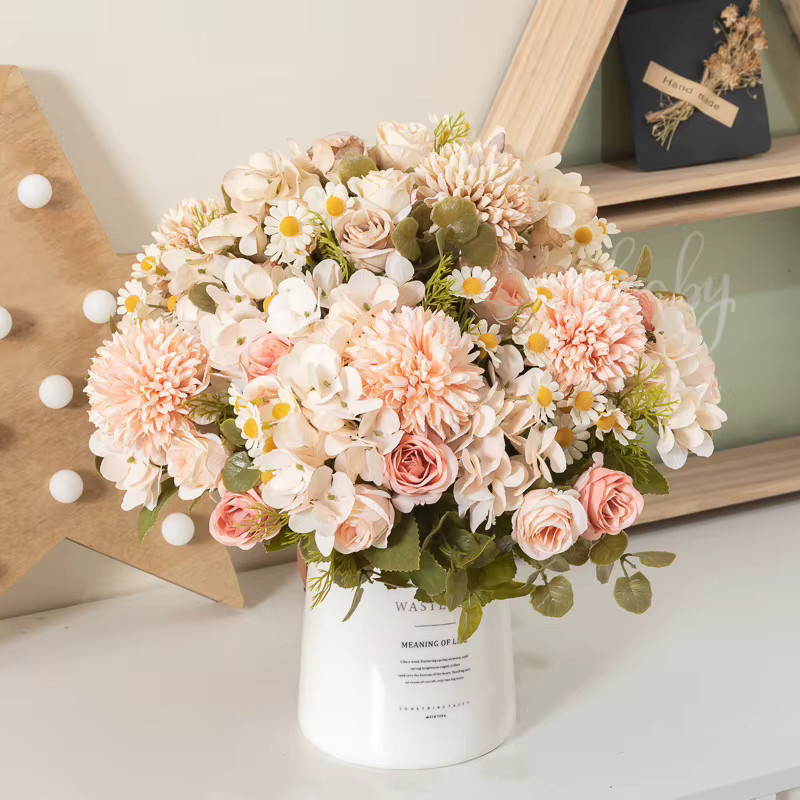 Künstliche Blumen Kombination aus Kamille und Rosen mit Stickerei-Elementen in Orange und Multicolour für deine Tischdekoration bei Hochzeiten oder zu Hause - Bild 2