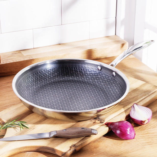 Ceraflon Elite XXL Hybrid Pfanne Quantum aus Edelstahl in Silber, Durchmesser: 28 cm - Bild 1