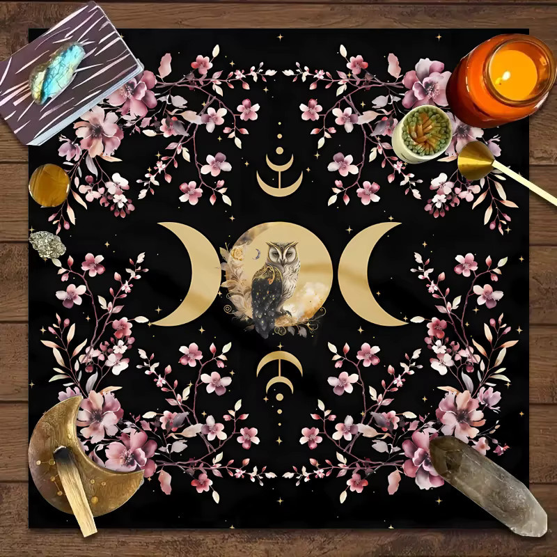 Tarot-Karten-Tischdecke im Boho-Stil mit Blumen, Mond und Eule aus Leinen - Bild 2