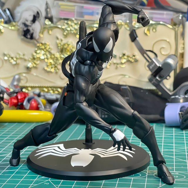 Bandai Marvel Spiderman Actionfigur, Schwarz, Rot, Einzelfigur - Bild 1
