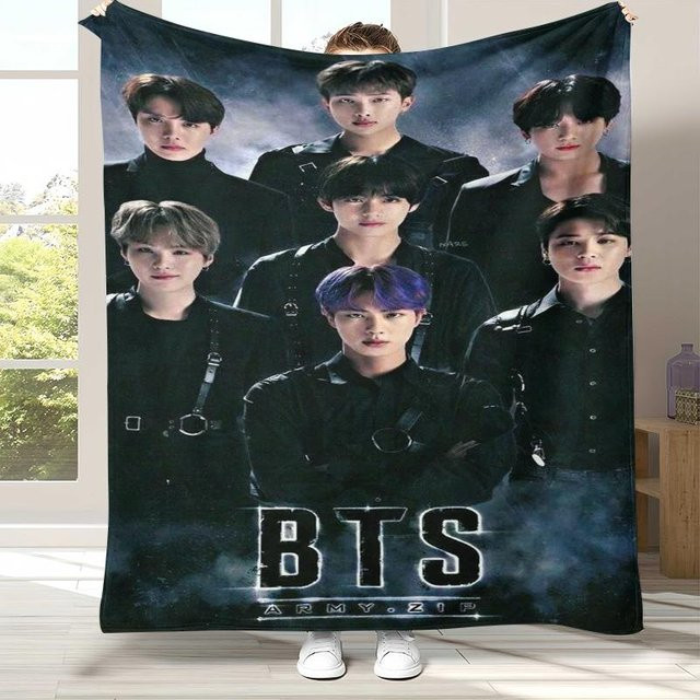 SywFourteen B-BTS Kpop Flanelldecke aus Polyester, ultraweiche Plüschdecke in Schwarz, B/B: 75 x 90 cm - Bild 1