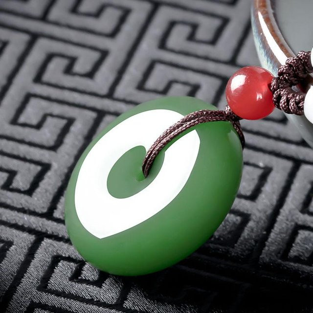Wucifang Jewelry Anhänger, grüne Jade, Halskette, 45 cm, Unisex - Bild 1
