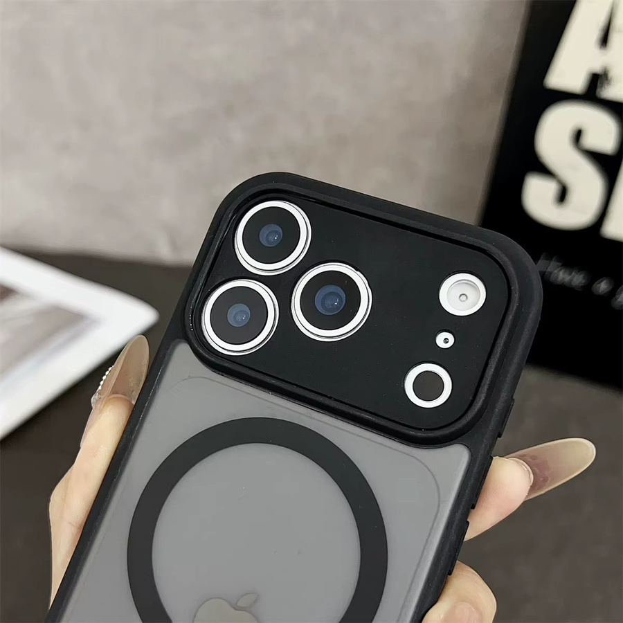 Matte magnetische durchscheinende iPhone Hülle mit MagSafe Kompatibilität für iPhone 17 Air 16 15 14 13 12 11 Pro Max in Schwarz - Bild 4