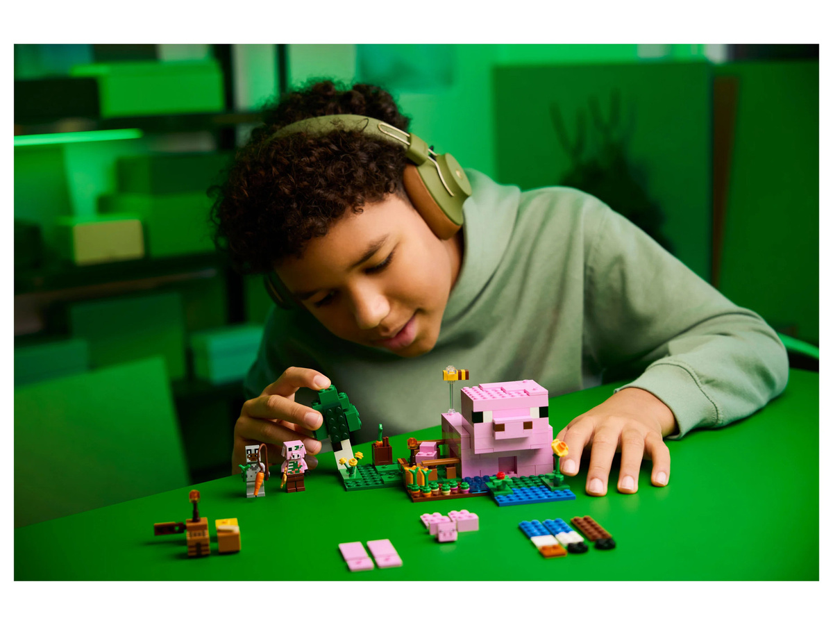 Lego Minecraft Das Babyschwein-Haus Konstruktionsspielzeug - Bild 4