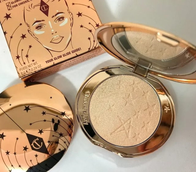 Charlotte Tilbury Puder, Natürlich, Unisex - Bild 1