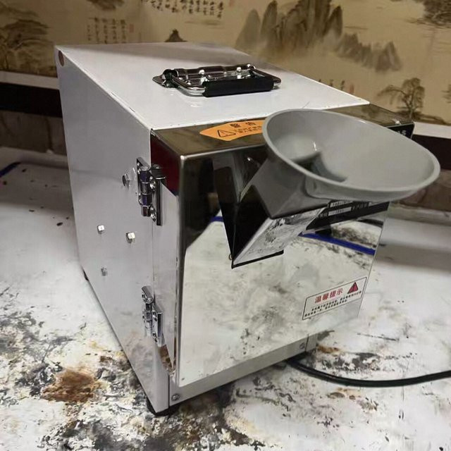 Elektrischer Knoblauchschneider von XTMAU aus Edelstahl in Silber, multifunktionaler automatischer Gemüseschredder - Bild 1