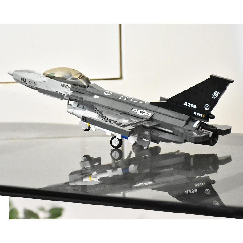 Yiran toy 0891 Militär F16 Kampfjet Flugzeug Baustein Set 521 Teile - Bild 4