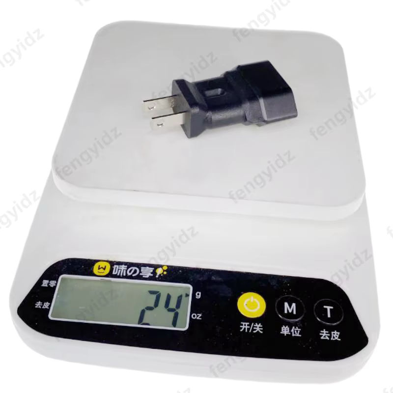 Fengyidz Reiseadapter US 2-Flachstifte Typ A mit USB-A Anschluss, Schwarz, CEE7/16 auf NEMA 1-15P 250V 10A - Bild 5