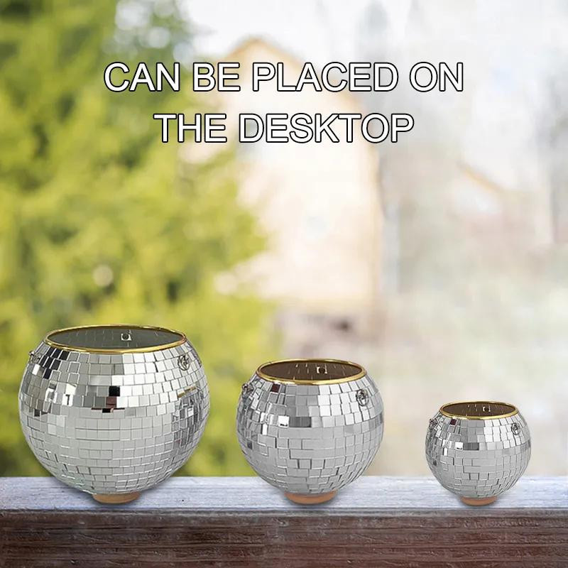 Silberner runder Diskokugel Blumentopf als Hängekorb aus Glas und Kunststoff für den Innen- und Außenbereich - Bild 3