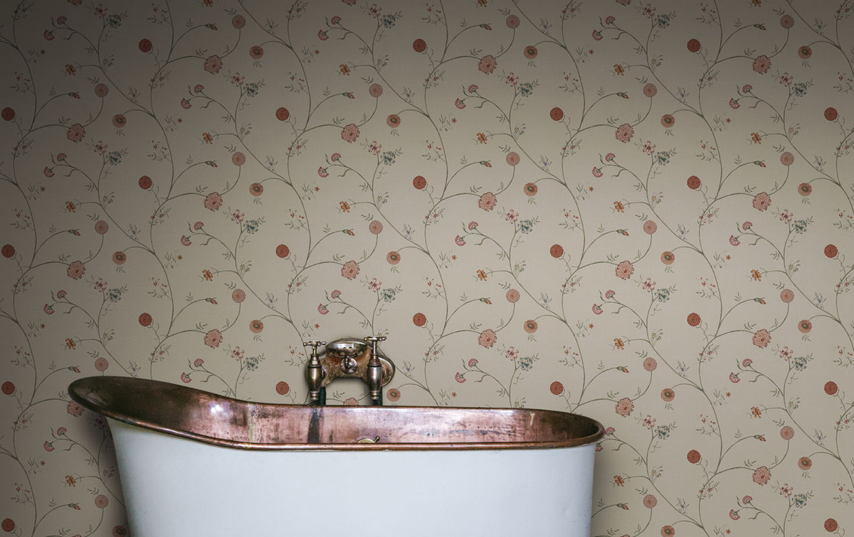 Rebel Walls Tapete Flower Thread in Sand Beige mit floralem Vintage-Design und botanischem Muster aus Vlies - Bild 2