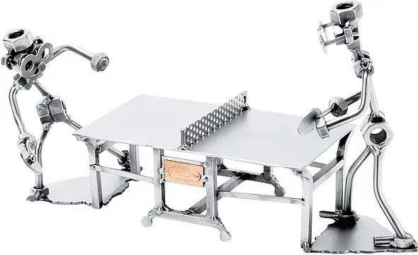 Schraubenmänner Tischtennisspieler von Hinz & Kunst aus Metall in Silber im Industrial Design - Bild 1