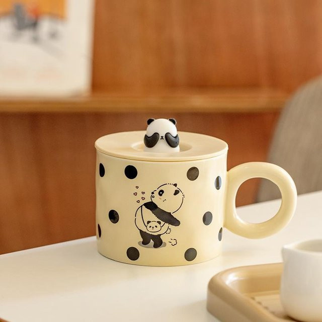 Yiran Furniture Keramikbecher mit Deckel Panda Design, Weiß, 350 ml - Bild 1
