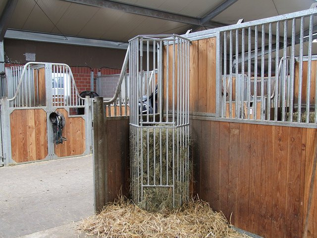 Großraum-Heuraufe Ulina - Bild 1