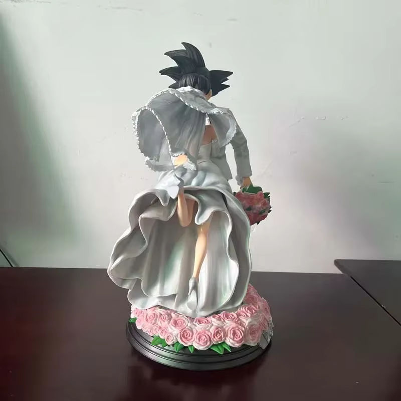 Bandai Dragon Ball Z Son Goku und Chichi Hochzeitsversion Actionfigur aus Kunststoff, Höhe: 31 cm, Weiß - Bild 2
