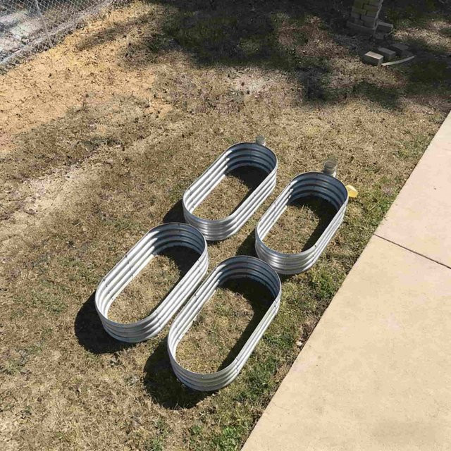Erhöhtes Gartenbeet aus verzinktem Stahl in Silber, B/T/H: 120 x 60 x 30 cm - Bild 1
