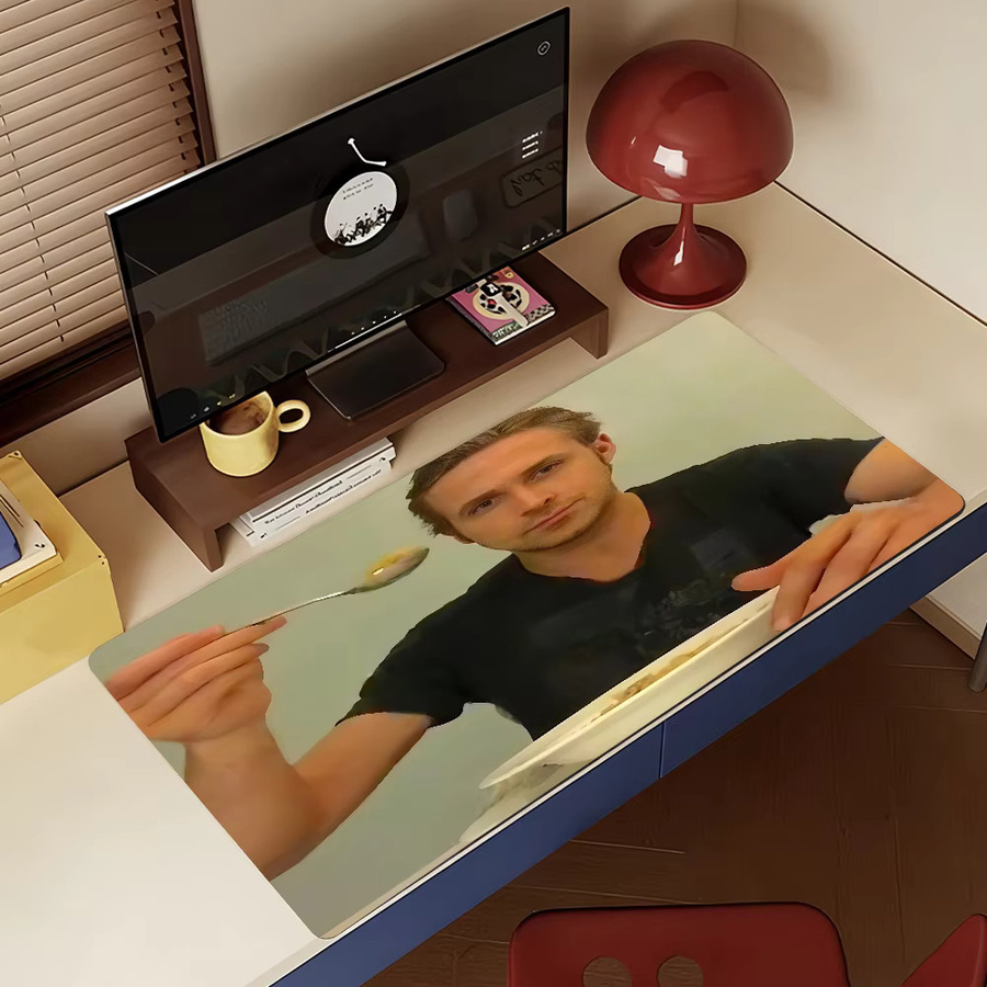 Großes Mauspad mit Ryan Gosling Motiv in Multicolour, rutschfest und wasserdicht für Büro und Gaming - Bild 5
