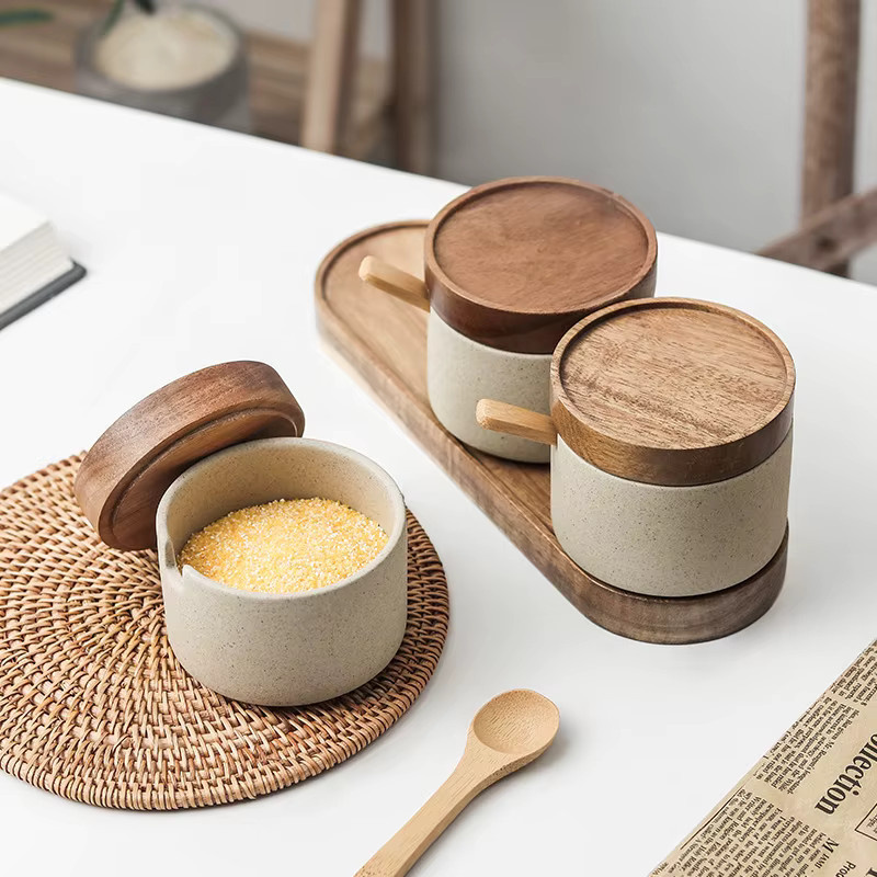 JUSTINLAU Keramik-Gewürzglas in Beige mit Bambusdeckel und Löffel für deine Küche - Bild 3