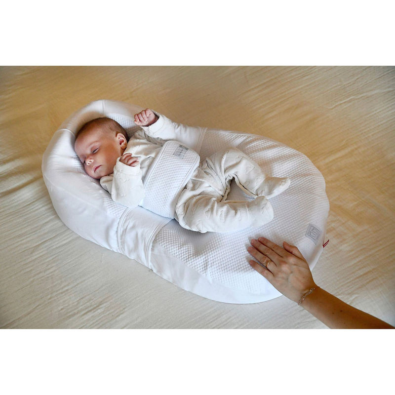 Red Castle Bundle Kuschelnest Cocoonababy mit Spannbetttuch in Weiß aus Lyocell und Baumwolle - Bild 2