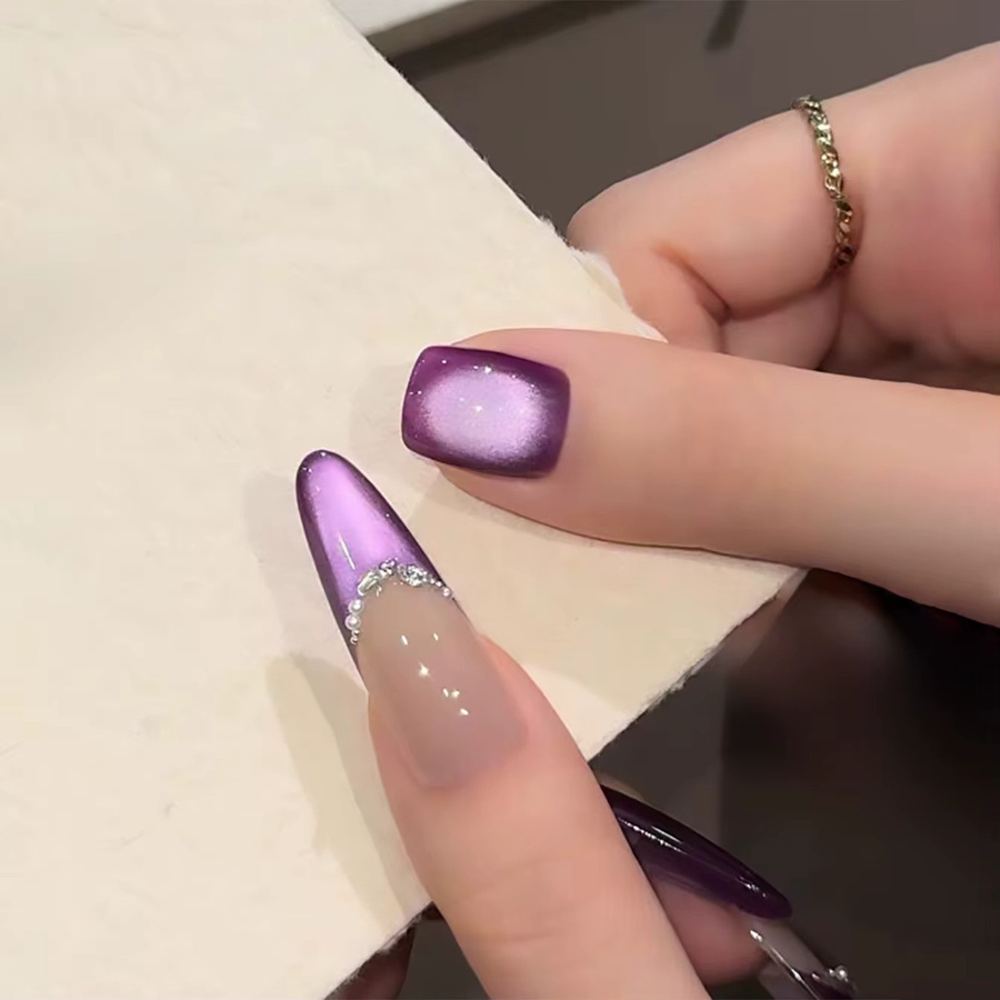 SHAKA Enchanting Purple Cat Eye Gel Nagellack, Schimmernd - Bild 3