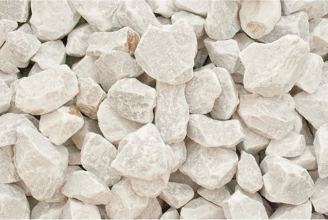 Scherf Marmorbruch Carrara Weiß als Zierkies für den Garten, Körnung 25 - 50 mm, 25 kg - Bild 1