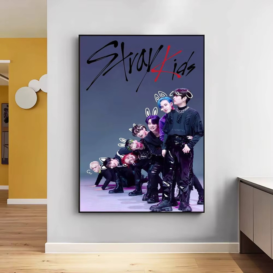 Moetch K-Pop Anime Aufkleber Set in Multicolour, Rechteckige Klebeaufkleber aus Papier für deine DIY Zimmerdekoration - Bild 3