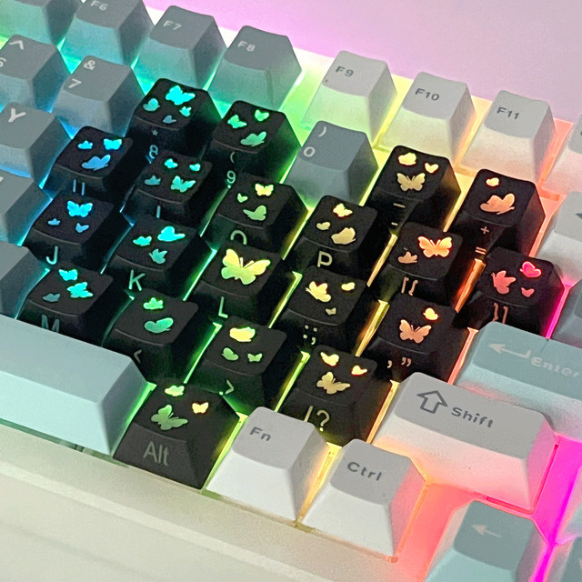 KOYDing Gaming Tastatur mit mechanischen Cherry PBT-Tastenkappen in Schwarz und seitlicher Gravur für MX Switches - Bild 1