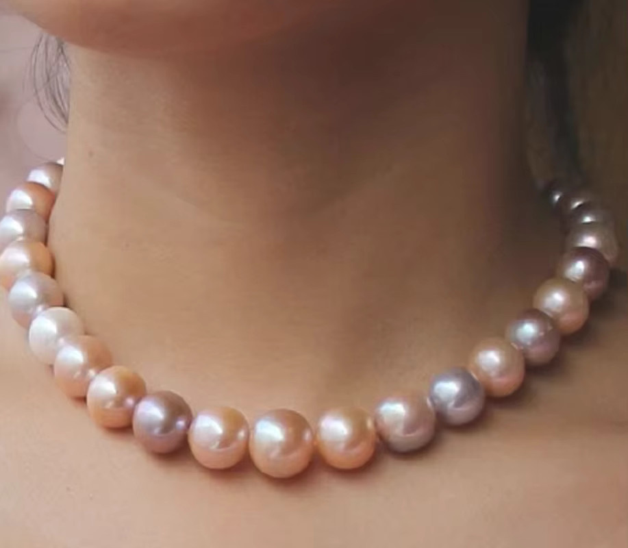 Perlenkette Akoya, Lavendel-Lila-Rosa, 14K Gelbgold-Verschluss, 45,72 cm - Bild 2