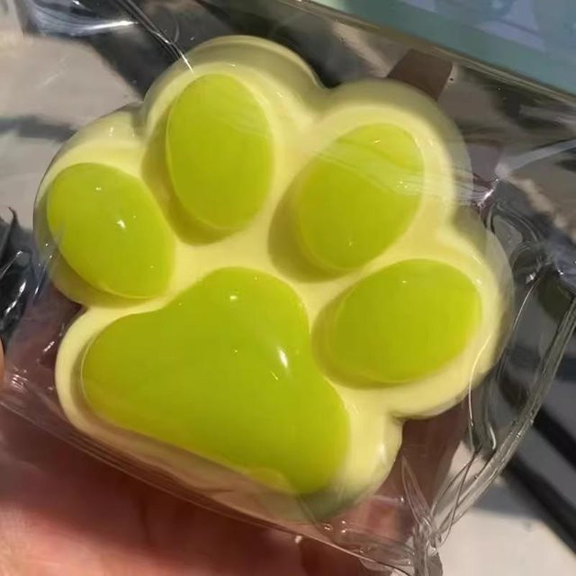 BC Pet Supplies Taba Squishy Katzenpfoten-Spielzeug, 2-teiliges Set - Bild 1