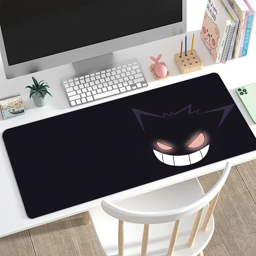 Großes Gaming-Mauspad mit Cartoon-Monster-Muster in Schwarz für E-Sport und Büro - Bild 3