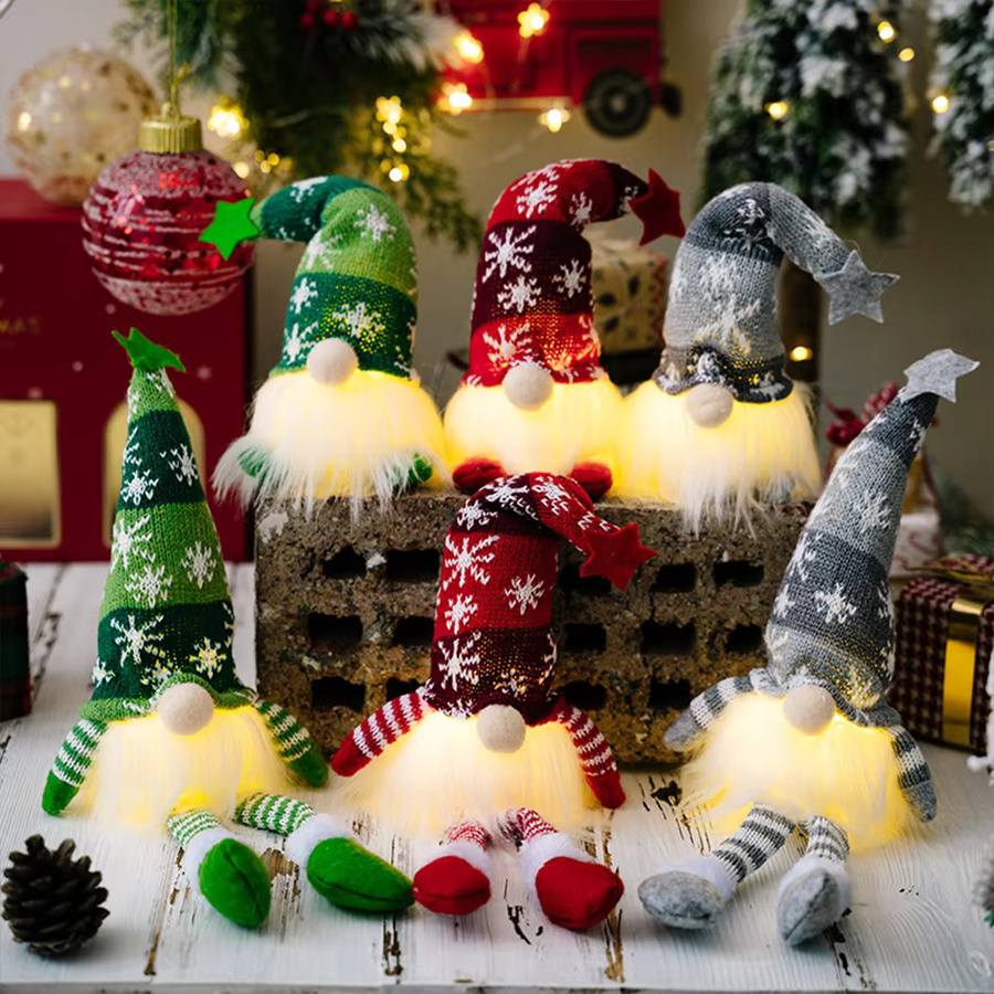 Bunter Weihnachts-Zwerg als Plüsch-Anhänger aus Textil für deine Weihnachtsdekoration - Bild 3