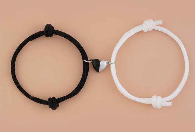 Lucky Star Jewelry Armband, Messing, Schwarz, Weiß, Herzanhänger, Unisex - Bild 1