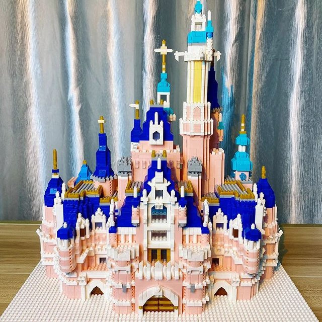 Doubuilt Honey Pink Castle, Modellbausätze Micro Mini Bausteine, Prinzessin - Bild 1