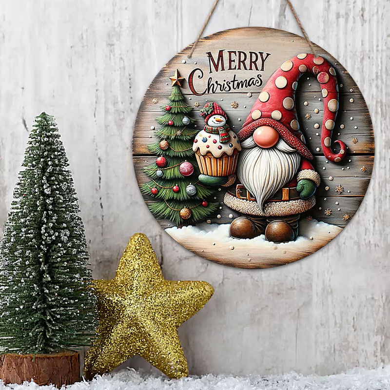 Rustikales Weihnachts-Hängeornament aus Holz mit Zwerg-Motiv und Schriftzug, mehrfarbig - Bild 5