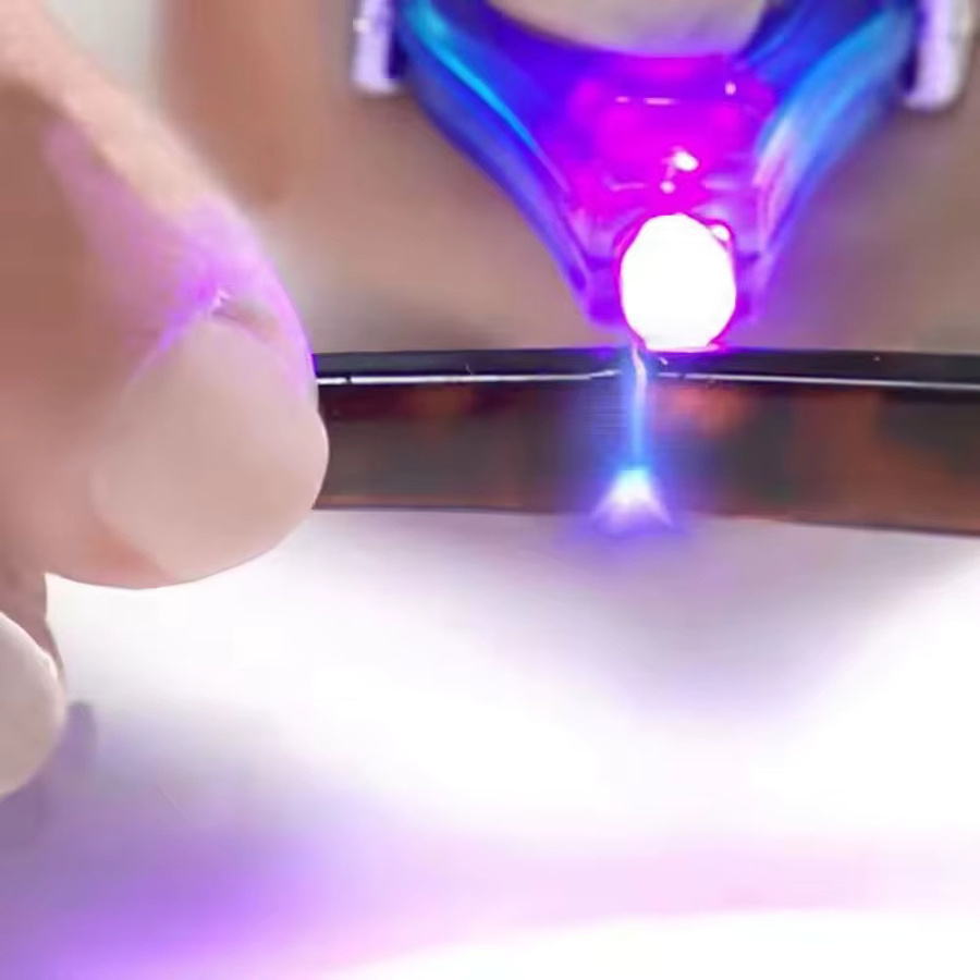 Skeyo Multifunktions-Lötkleberstift mit UV-Licht zur Schnellreparatur zum Füllen und Abdichten - Bild 3