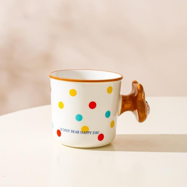Niedliche Keramiktasse von Yiran bag in Weiß, ideal als Kaffeetasse oder Wasserbecher mit einem Volumen von 400 ml - Bild 1