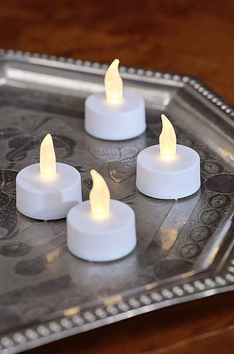 Jotex PAULO LED Teelicht 4er-Pack Weiß mit Timer und Batteriebetrieb - Bild 1