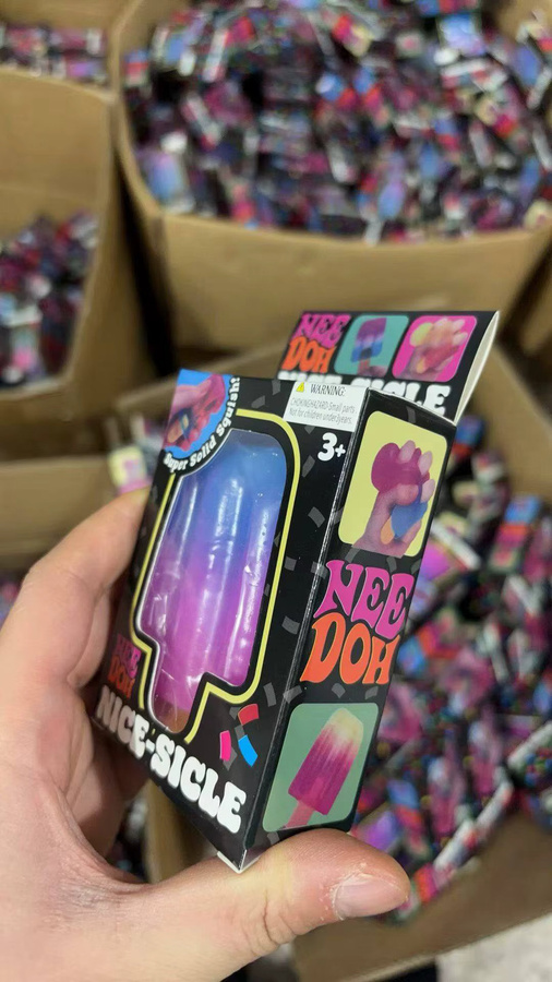 Nice-Sicle Gradient Eis am Stiel Squishy Spielzeug in Multicolour für Stressabbau und Kinder als Partygeschenk - Bild 6