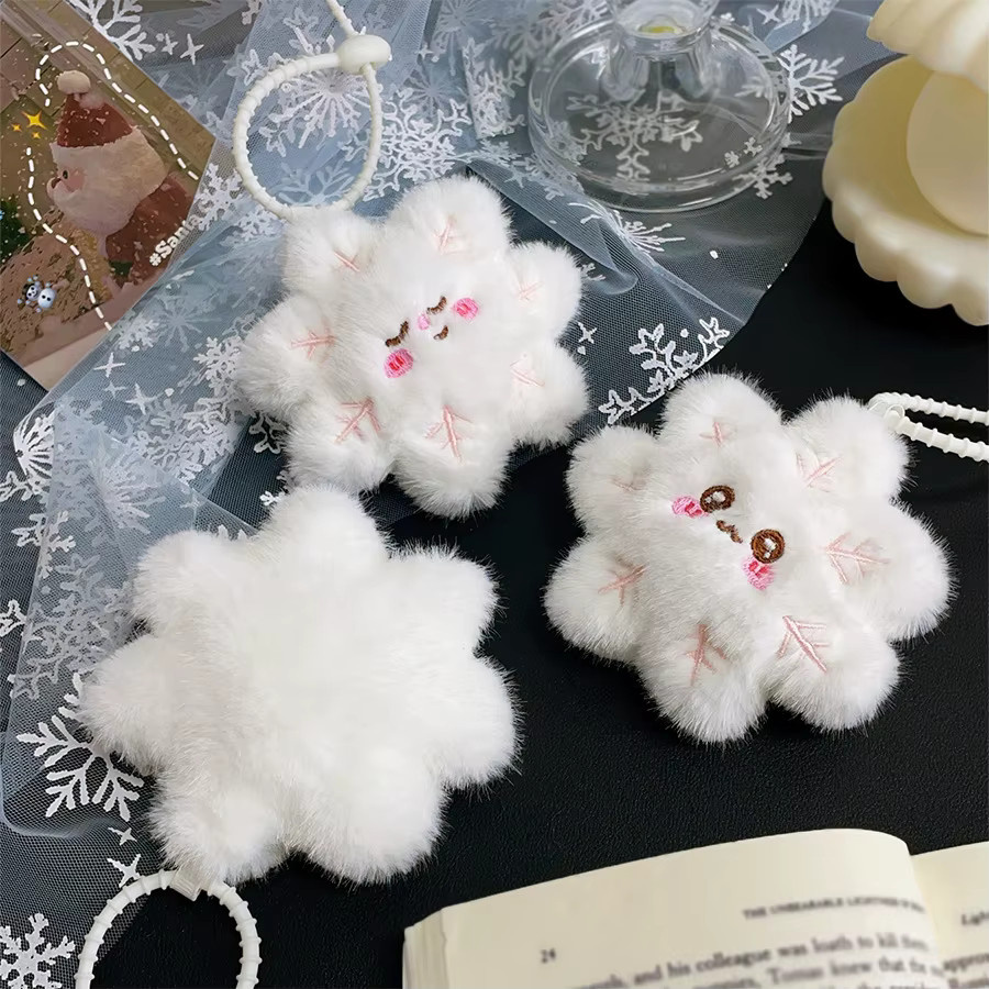 RCDRIFT Winterliche Schneeflocken-Puppe, Schlüsselanhänger, Plüschfigur - Bild 3
