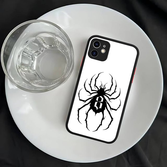 Stoßfeste Handyhülle im Hunter X Hunter Anime Design für iPhone 16 15 14 13 12 11 Pro Max XS Max X Plus in Weiß Matt - Bild 1