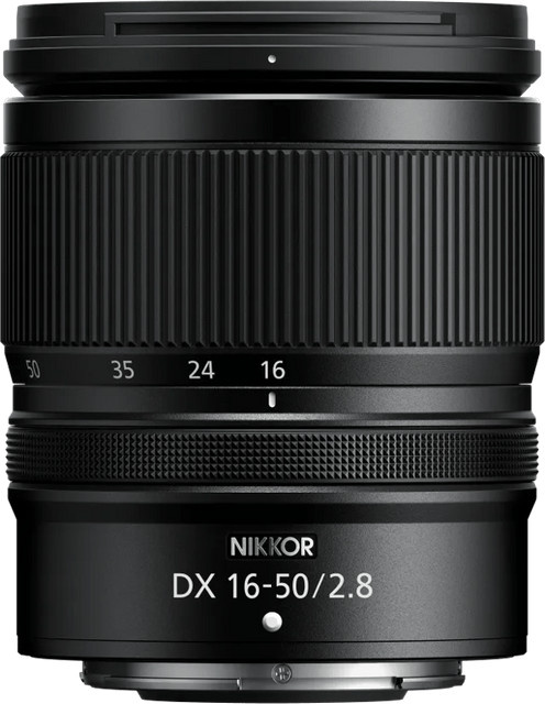 Nikon NIKKOR Z DX 16-50mm f/2.8 VR Objektiv in Schwarz - Bild 1