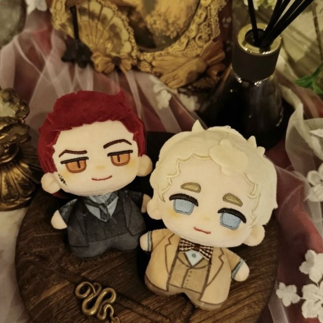 Hot Toys Good Omens Aziraphale Crowley Plüschtiere, Plüschpuppen, 10cm - Bild 1