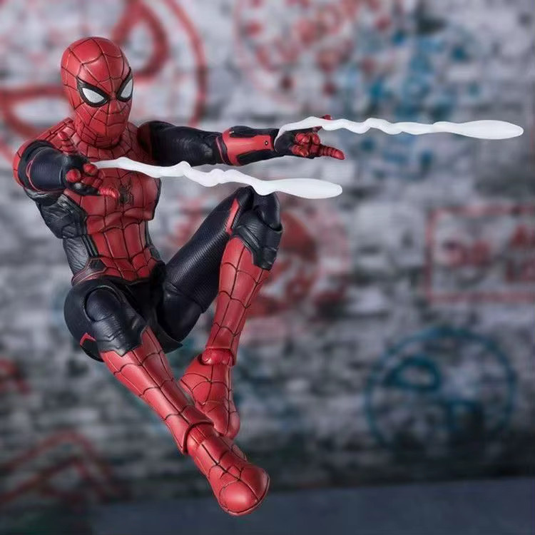 Bandai Marvel Avengers Held Spiderman Far From Home, Actionfigure, 14 cm - Bild 5